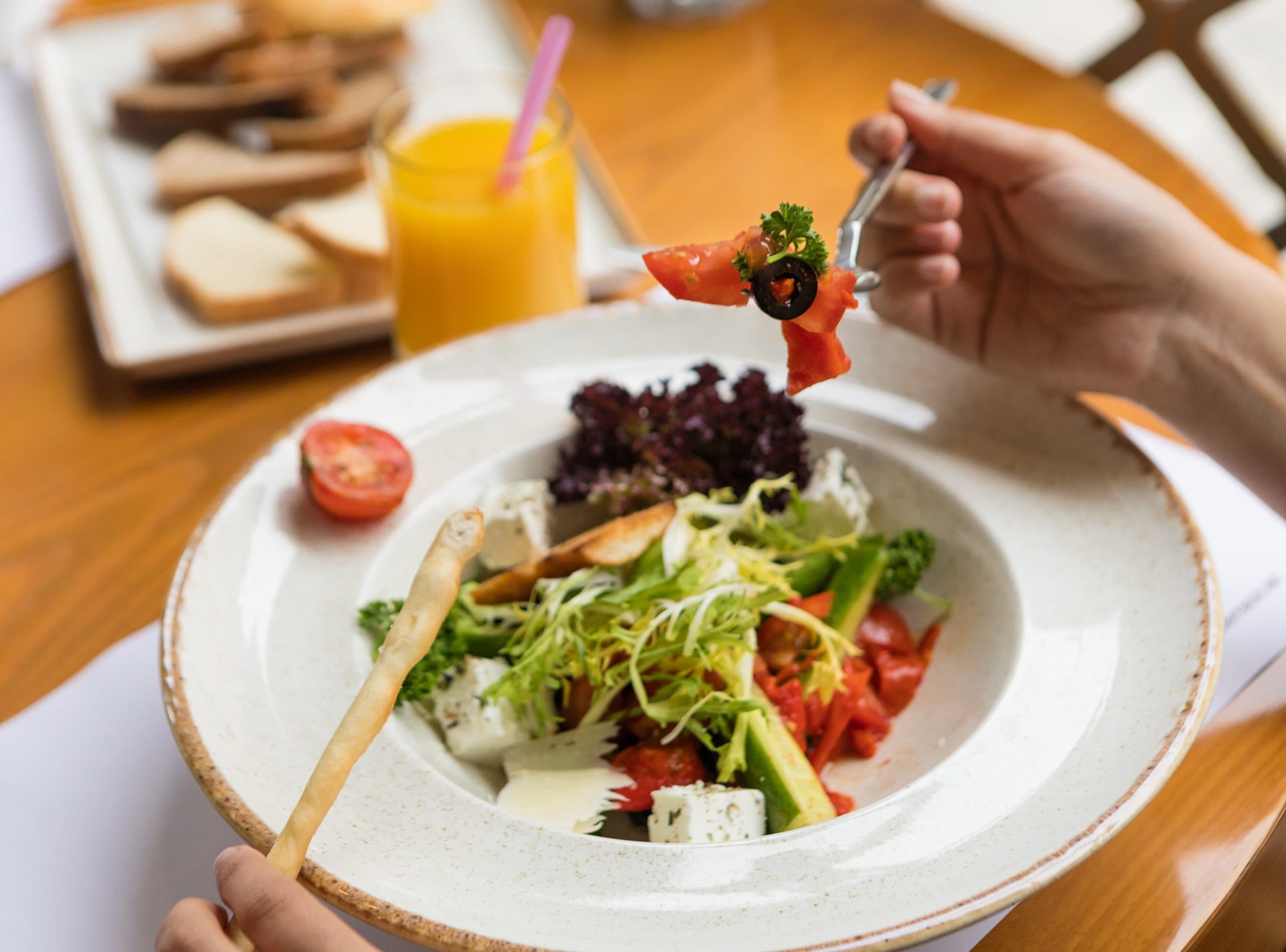 This Is How Yo Yo Dieting Sabotages Your Weight Loss
